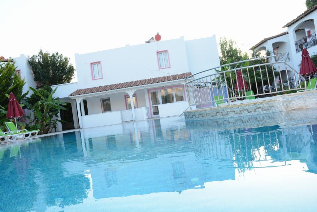 Villa Nergis Bitez Exterior photo